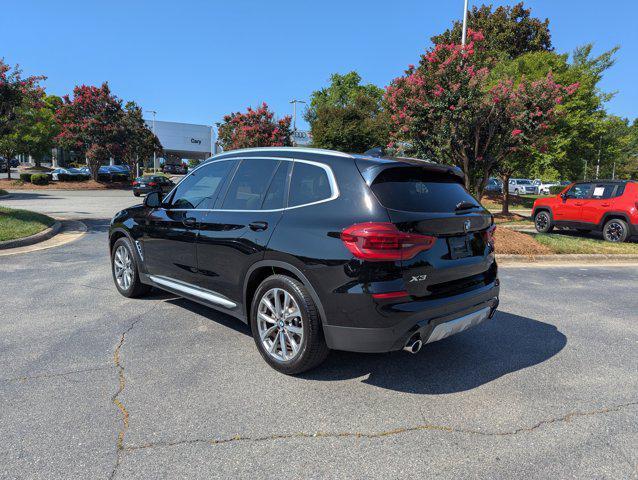 Photo of 2019 Jet Black BMW X3