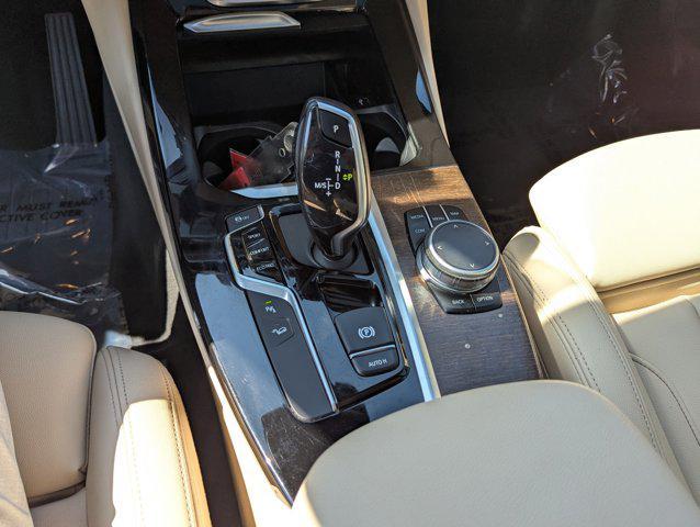 Photo of 2019 Jet Black BMW X3