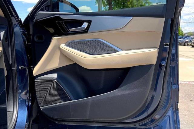 Photo of 2025 Canyon Acura MDX