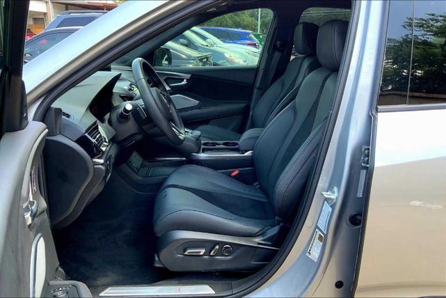 Photo of 2025 Solar Silver Metallic Acura RDX