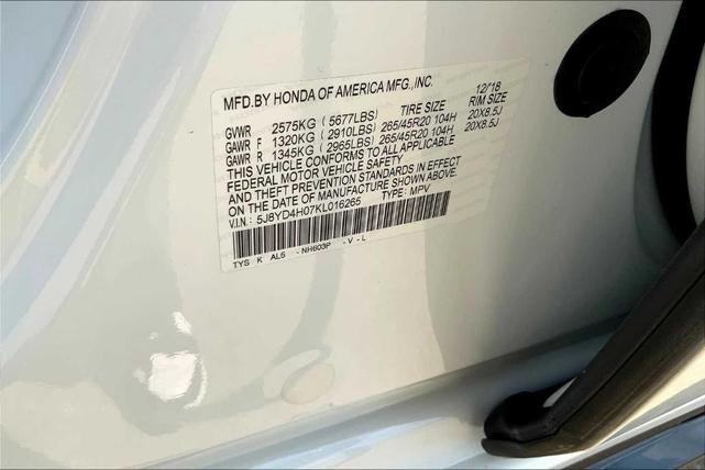 Photo of 2019 White Diamond Pearl Acura MDX