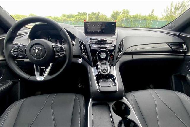 Photo of 2025 Liquid Carbon Metallic Acura RDX