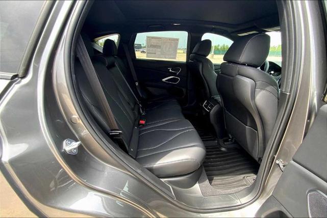 Photo of 2025 Liquid Carbon Metallic Acura RDX