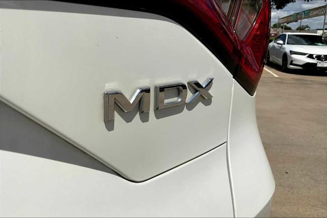 Photo of 2023 Platinum White Pearl Acura MDX