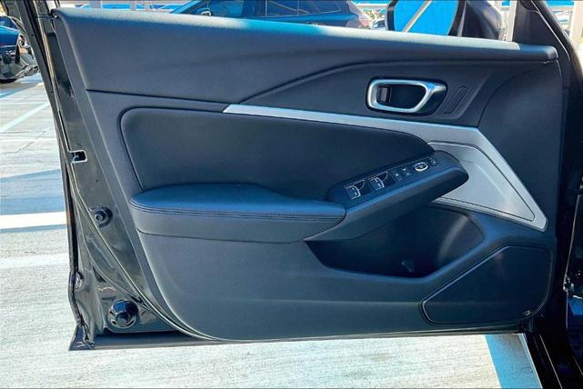 Photo of 2025 Majestic Black Pearl Acura Integra