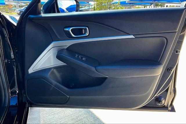 Photo of 2025 Majestic Black Pearl Acura Integra