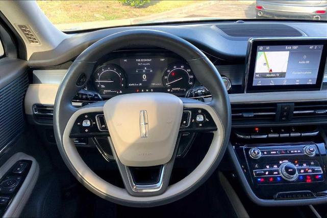 Photo of 2020 Pristine White Lincoln Corsair