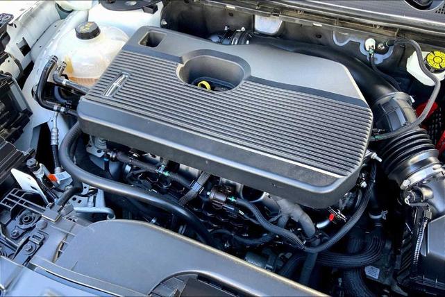 Photo of 2020 Pristine White Lincoln Corsair