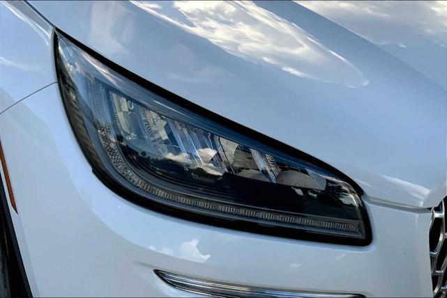 Photo of 2020 Pristine White Lincoln Corsair
