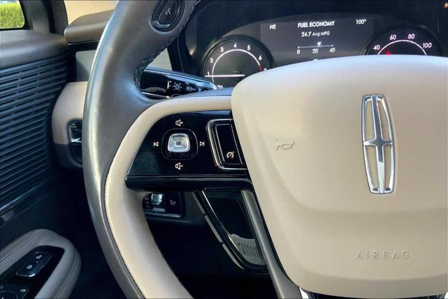 Photo of 2020 Pristine White Lincoln Corsair