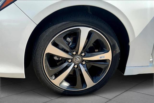 Photo of 2025 White Acura TLX