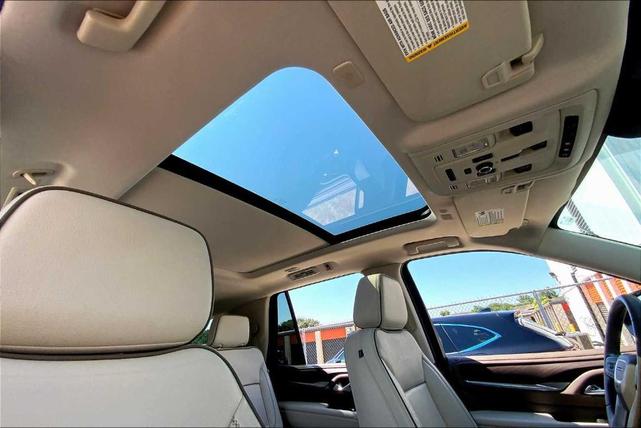 Photo of 2023 Midnight Blue Metallic GMC Yukon