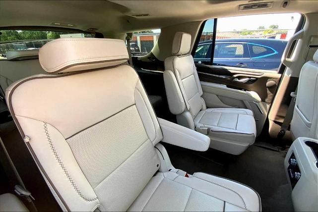 Photo of 2023 Midnight Blue Metallic GMC Yukon