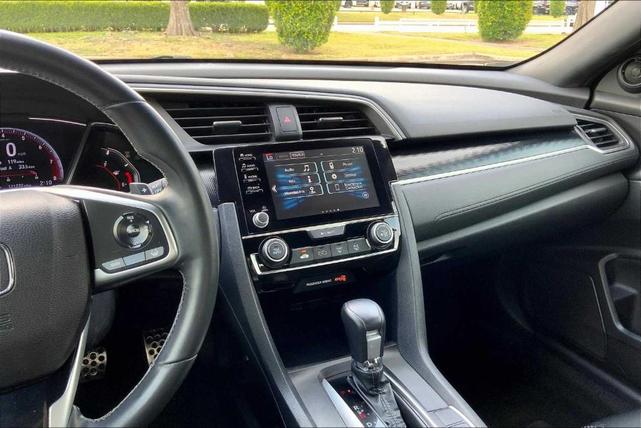 Photo of 2019 Platinum White Pearl Honda Civic