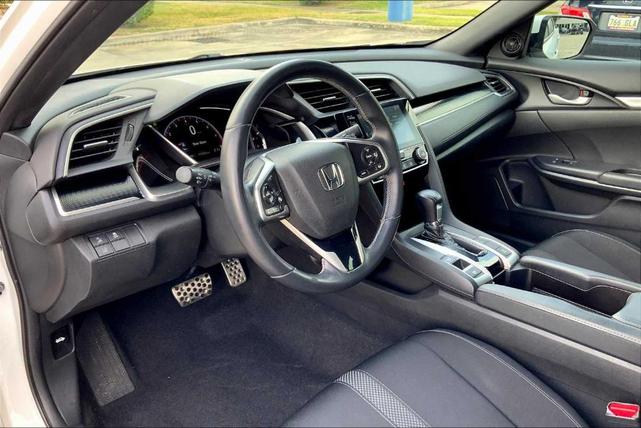 Photo of 2019 Platinum White Pearl Honda Civic