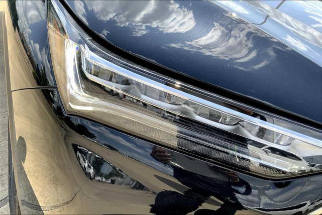 Photo of 2025 Black Acura MDX