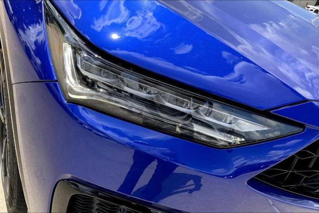 Photo of 2025 Apex Blue Pearl Acura MDX