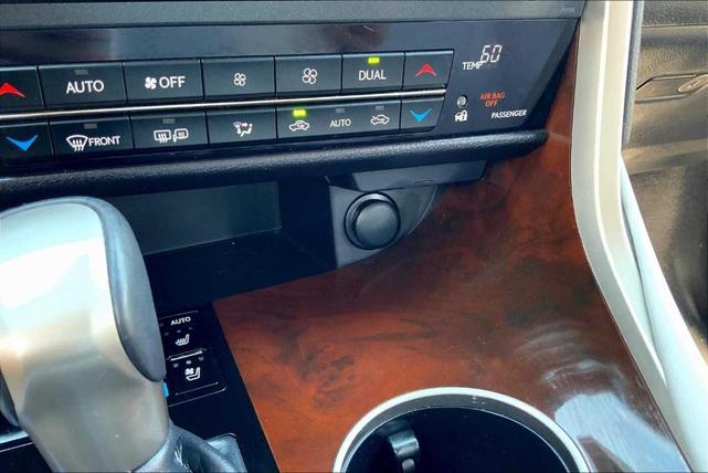 Photo of 2019 Eminent White Pearl Lexus RX 350