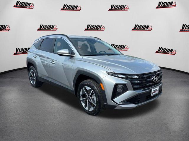 Photo of 2025 Shimmering Silver Hyundai TUCSON