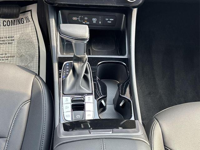 Photo of 2025 Shimmering Silver Hyundai TUCSON