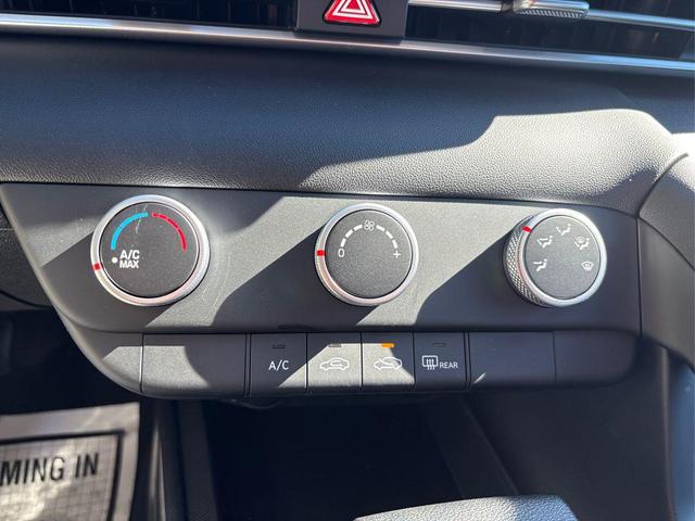 Photo of 2025 Ultimate Red Hyundai ELANTRA