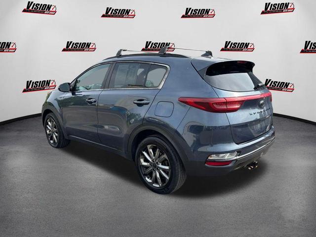 Photo of 2021 Pacific Blue Kia Sportage