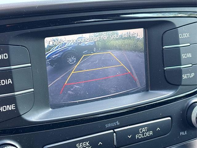 Photo of 2018 Titanium Silver Kia Sorento