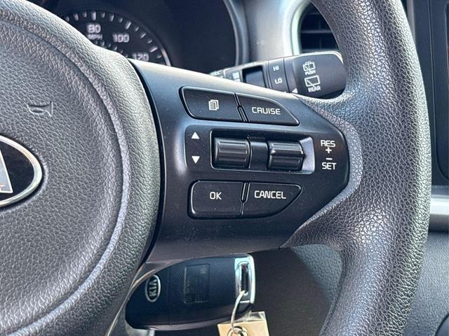 Photo of 2018 Titanium Silver Kia Sorento