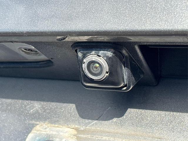 Photo of 2018 Titanium Silver Kia Sorento