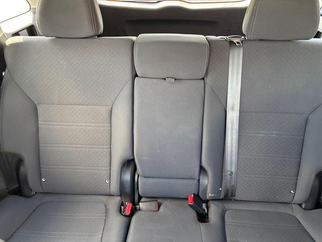 Photo of 2018 Titanium Silver Kia Sorento