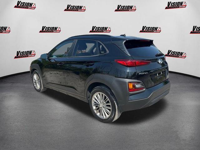 Photo of 2018 Ultra Black Hyundai KONA