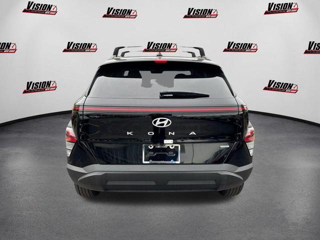 Photo of 2025 Abyss Black Pearl Hyundai KONA