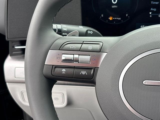 Photo of 2025 Abyss Black Pearl Hyundai KONA