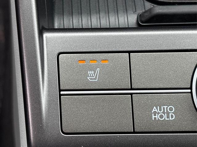 Photo of 2025 Abyss Black Pearl Hyundai KONA