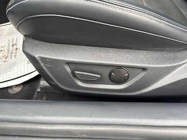 Photo of 2024 Grabber Blue Metallic Ford Mustang