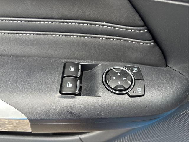 Photo of 2024 Grabber Blue Metallic Ford Mustang