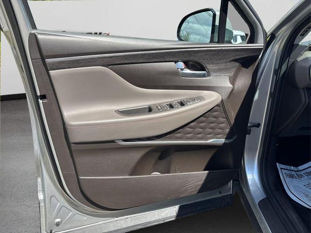 Photo of 2020 Shimmering Silver Pearl Hyundai SANTA FE