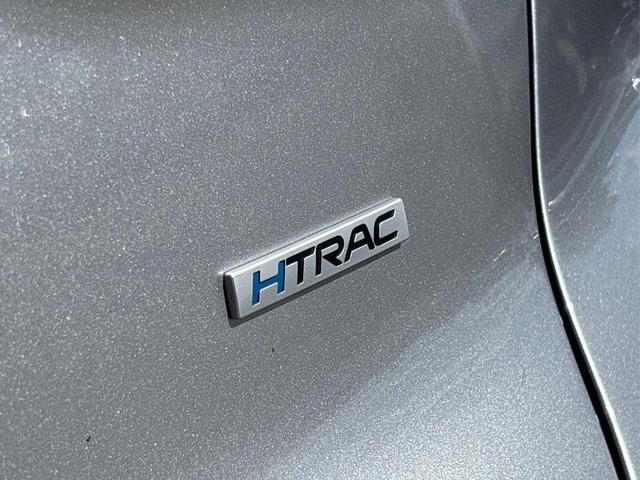 Photo of 2020 Shimmering Silver Pearl Hyundai SANTA FE