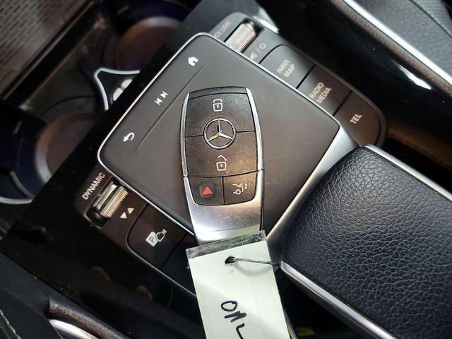 Photo of 2024 Gray Mercedes-Benz GLE 350