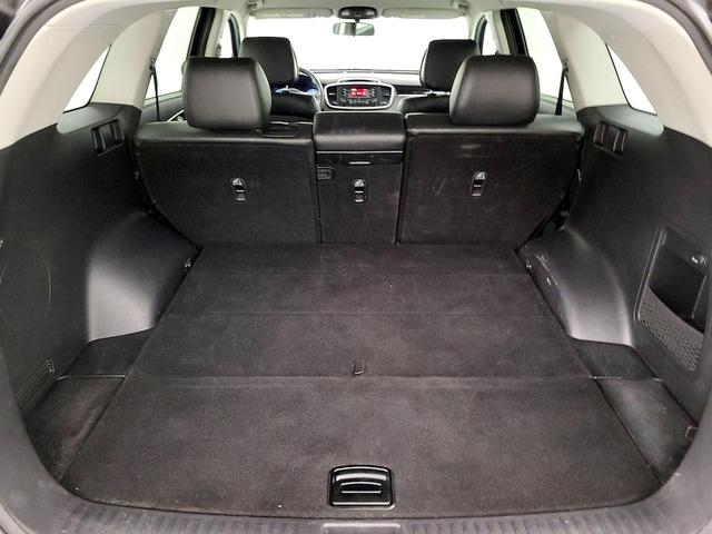 Photo of 2016 Black Kia Sorento