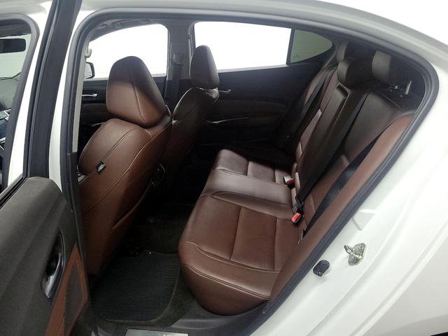 Photo of 2017 White Acura TLX