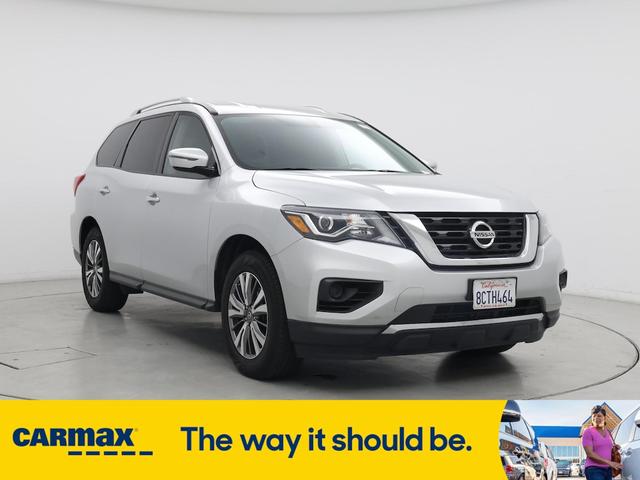 2018 Nissan Pathfinder