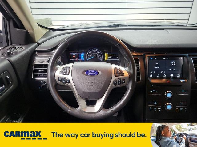 Photo of 2019 Gray Ford Flex