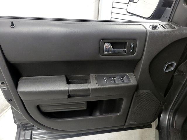 Photo of 2019 Gray Ford Flex
