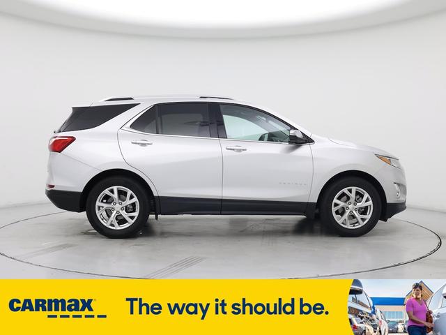 Photo of 2021 Silver Chevrolet Equinox