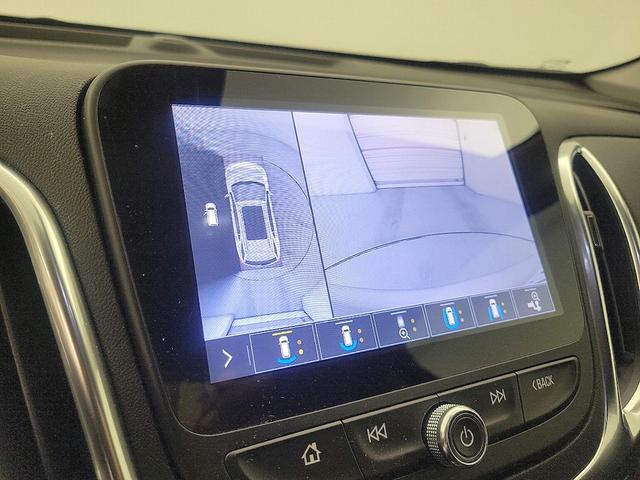 Photo of 2021 Silver Chevrolet Equinox