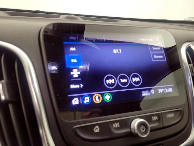 Photo of 2021 Silver Chevrolet Equinox