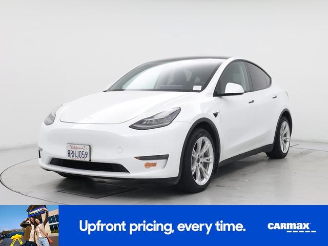 Photo of 2020 White Tesla Model Y