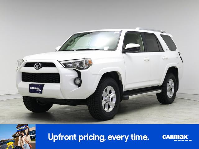 Photo of 2018 White Toyota 4Runner