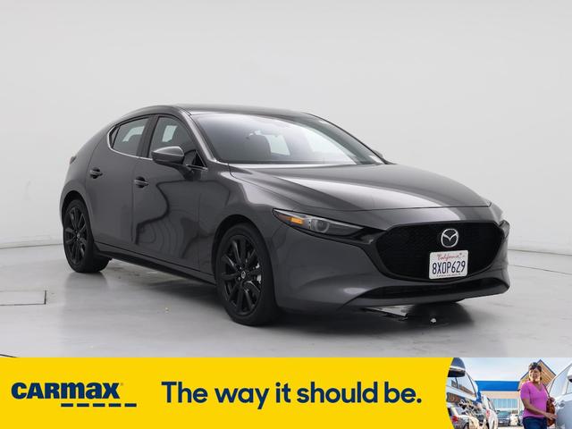Photo of 2021 Gray Mazda Mazda3
